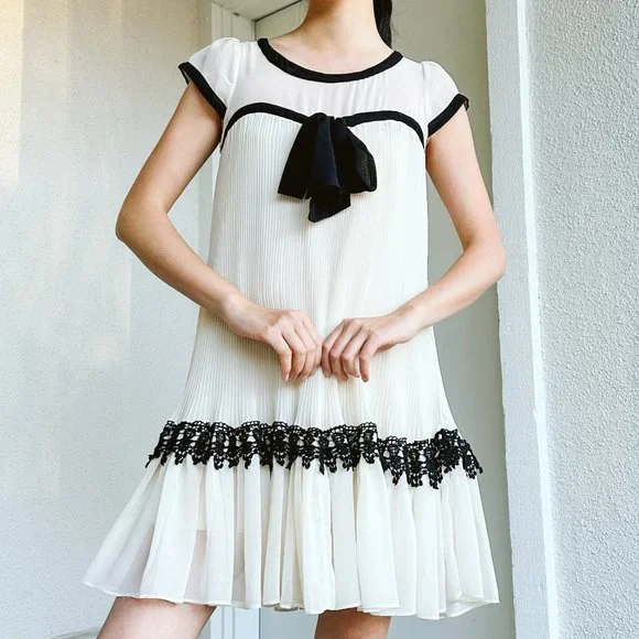 Ryu | Dresses | Y2k Cream Micro Pleated Lace Dress | Poshmark